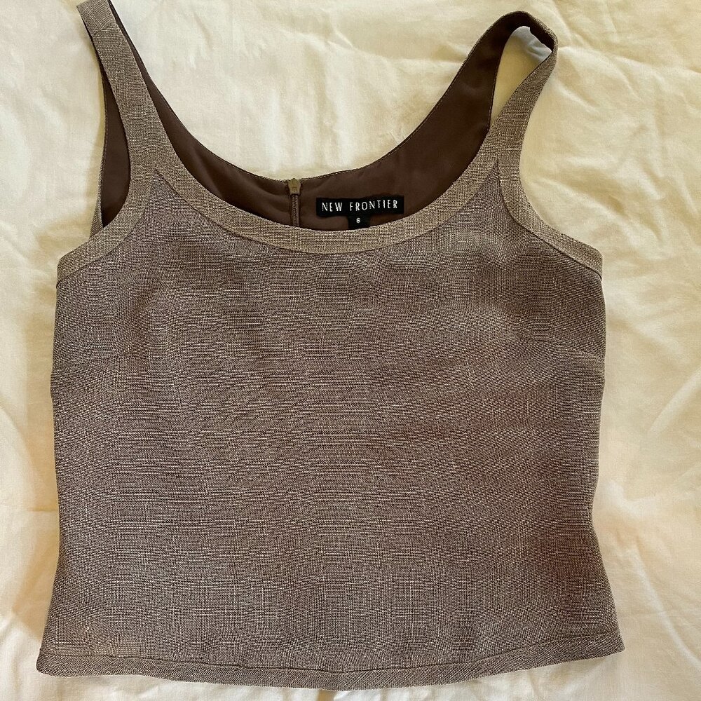 New frontier women's tank top size 6 (size small)